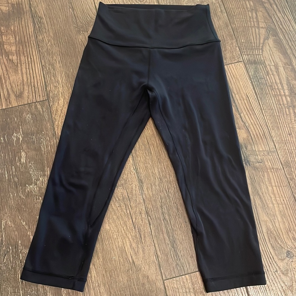 LuluLemon 18”‎ Crop Align High Waisted Black Leggings 4